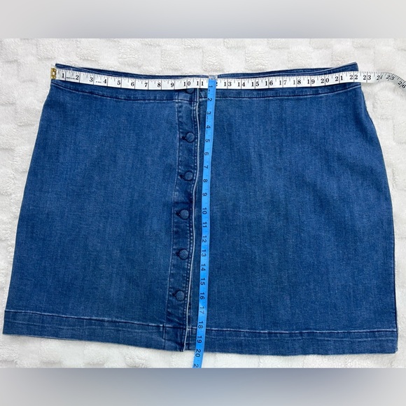 Madewell Classic Blue Denim Skirt - Picture 5 of 12